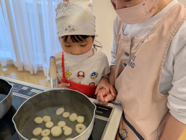 お団子ぐつぐつ