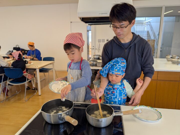 お団子ぐつぐつ