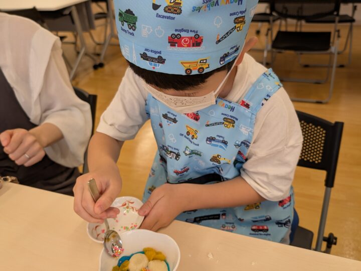 待っている間のデザート作り