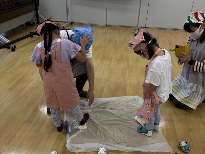 生地を踏む